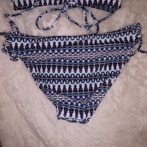 tribal print bikini - Picture 6 of 6
